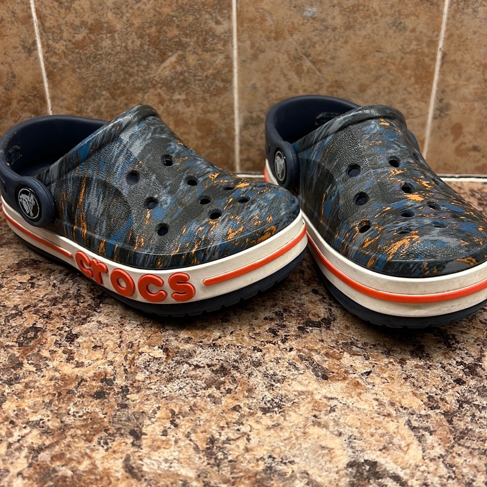 Crocs Toddler size 7 Shoes